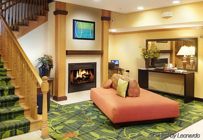 Fairfield Inn And Suites By Marriott Cincinnati Eastgate Interior foto